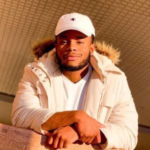 Meet your Posher, Chizaram